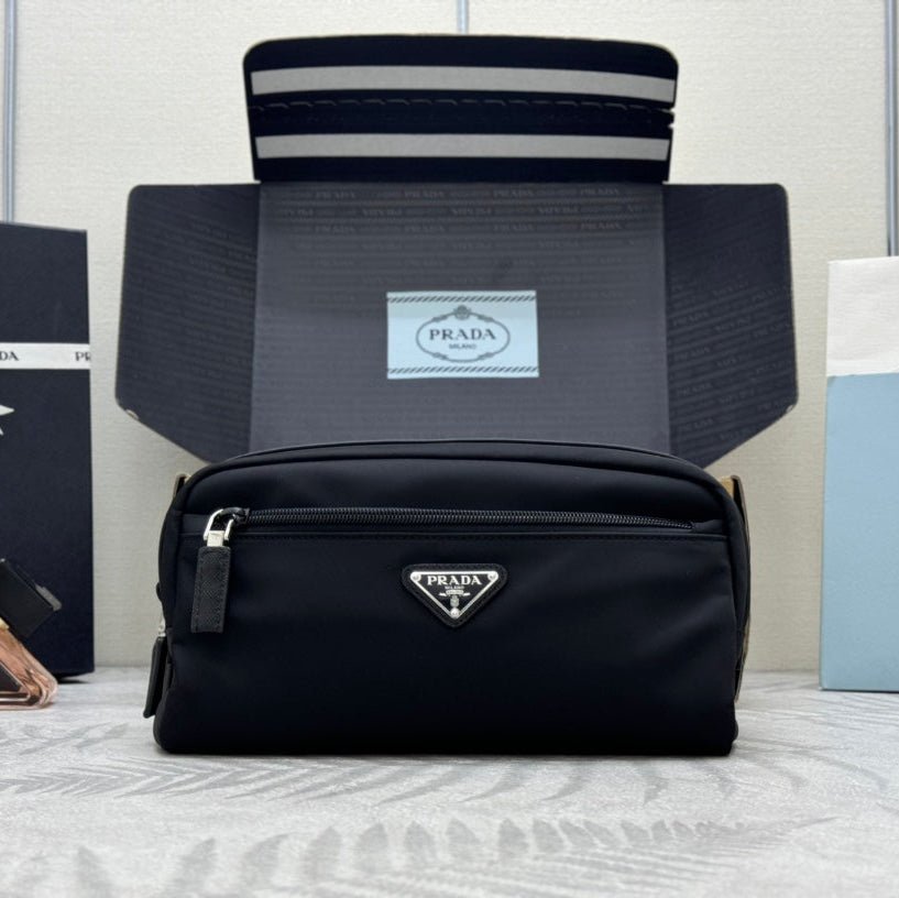 {Style No: 9H6QQCZK} PRADA 25S MEDIUM CLUTCH BAG 26 IN BLACK NYLON SILVER HARDWRE