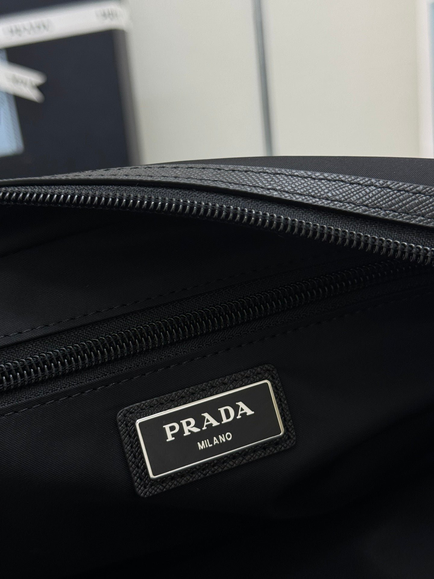 {Style No: 9H6QQCZK} PRADA 25S MEDIUM CLUTCH BAG 26 IN BLACK NYLON SILVER HARDWRE - Image 9