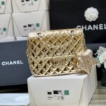 {Style No: YSUIXIQW} 25S CHANEL STAR GOLD 23 IN METALLIC GOLD CALFSKIN