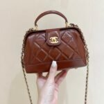 {Style No: Q1YD3IGK} CHANEL TOP HANDLE BAG 18 IN BROWN OIL-WAX LAMBSKIN GOLD HARDWARE