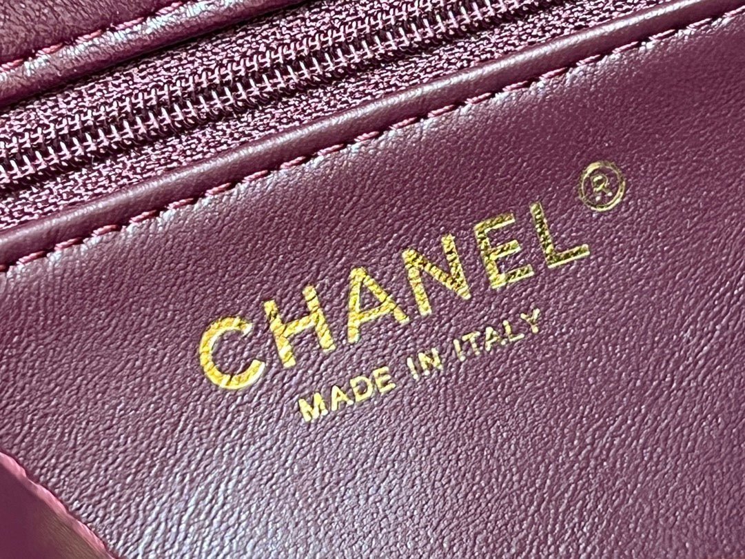 {Style No: K6HE4XNE} CHANEL TOP HANDLE 19 IN WINE RED LAMBSKIN GOLD HARDWARE - Image 8