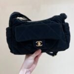 {Style No: A8QDYQZY} HOBO BAG 32 IN BLACK NYLON WITH GOLD METAL
