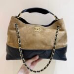 {Style No: VXUQG4MX} CHANEL 25S LARGE HOBO BAG 36 IN SUEDE COMBINED WITH LAMBSKIN GOLD HARDWARE