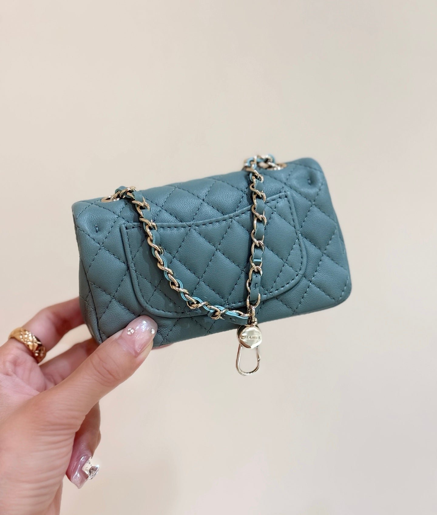 {Style No: H6D1LJFY} 25S CHANEL MINI CF BAG 12 IN MUTED TEAL LAMBSKIN HEART MODEL - Image 2