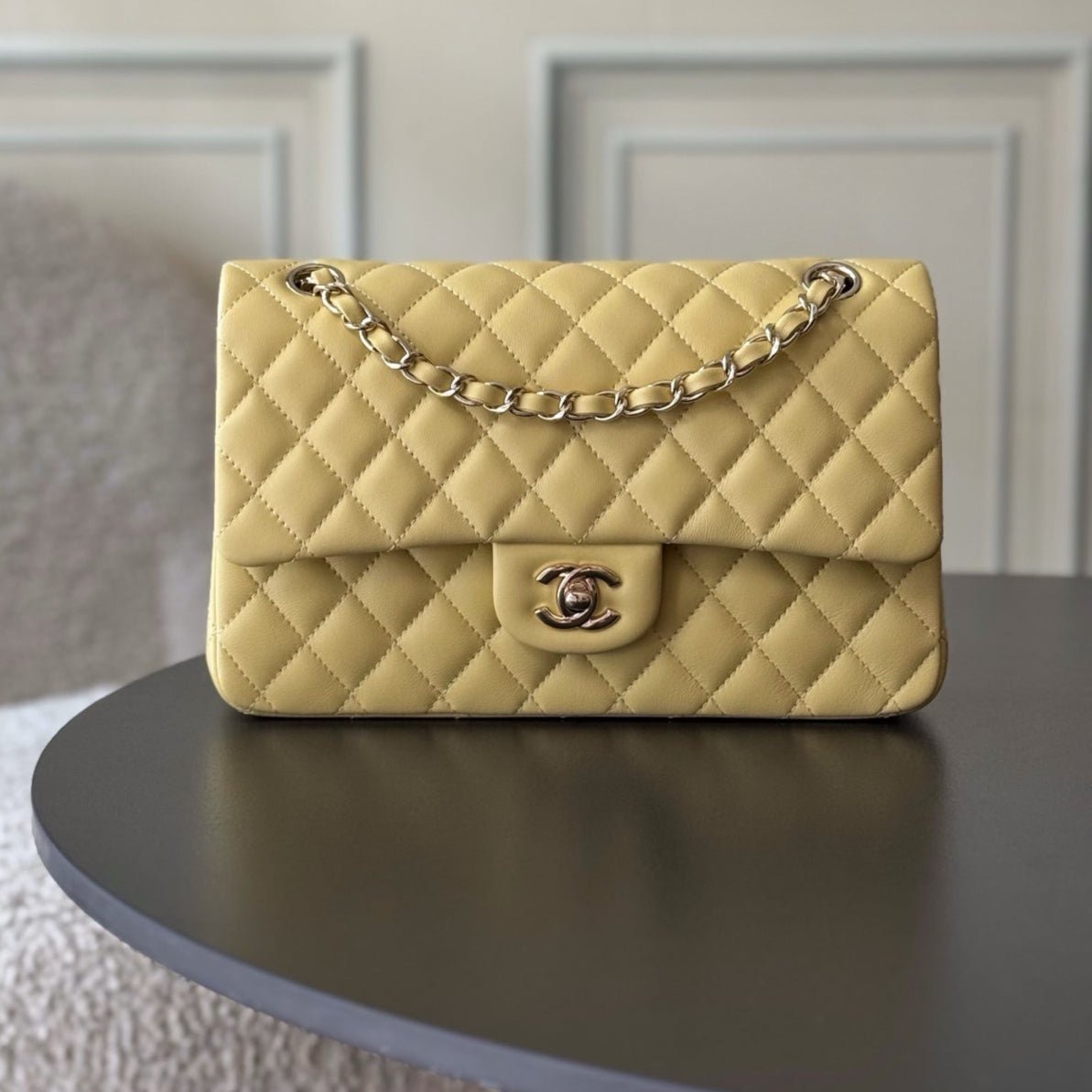 {Style No: NSO4UIP4} CHANEL 25S CLASSIC FLAP BAG 25 CM IN LIGHT YELLOW LAMBSKIN WITH GOLD HARDWARE