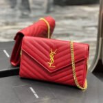 {Style No: ZO7V3WAA} YL WOC 22 RED CHEVERON CAVIAR GOLD HARDWARE