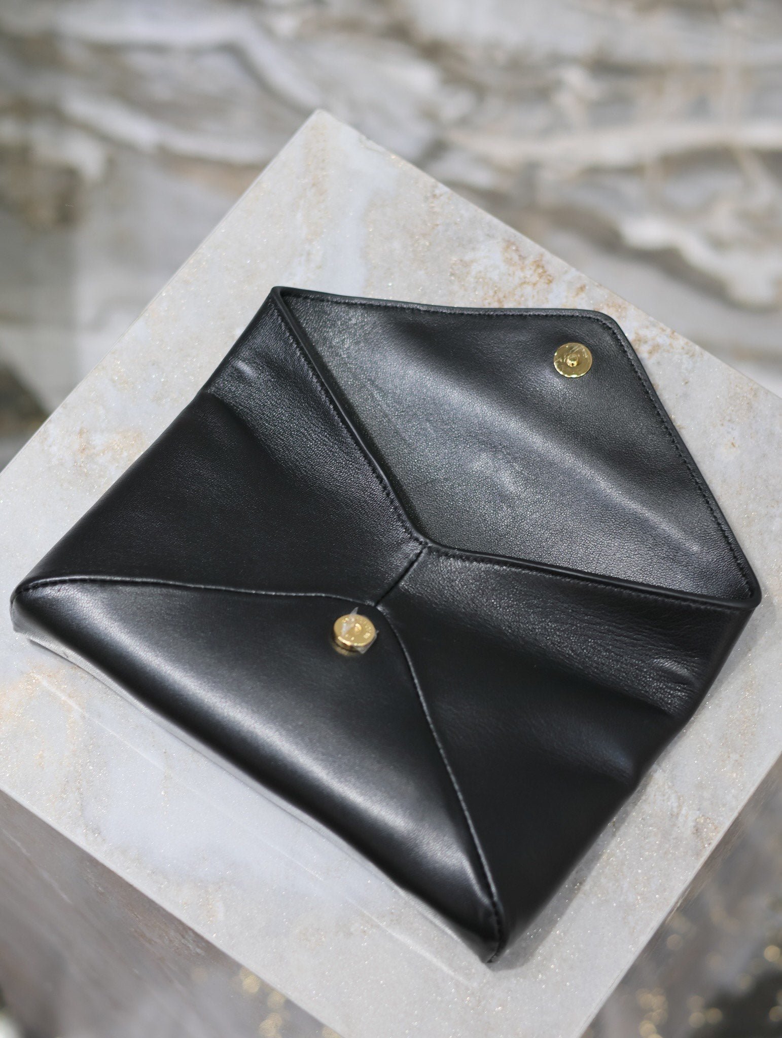{Style No: MOASIPM9} ENVELOPE CLUTCH 21 IN BLACK CALFSKIN - Image 6