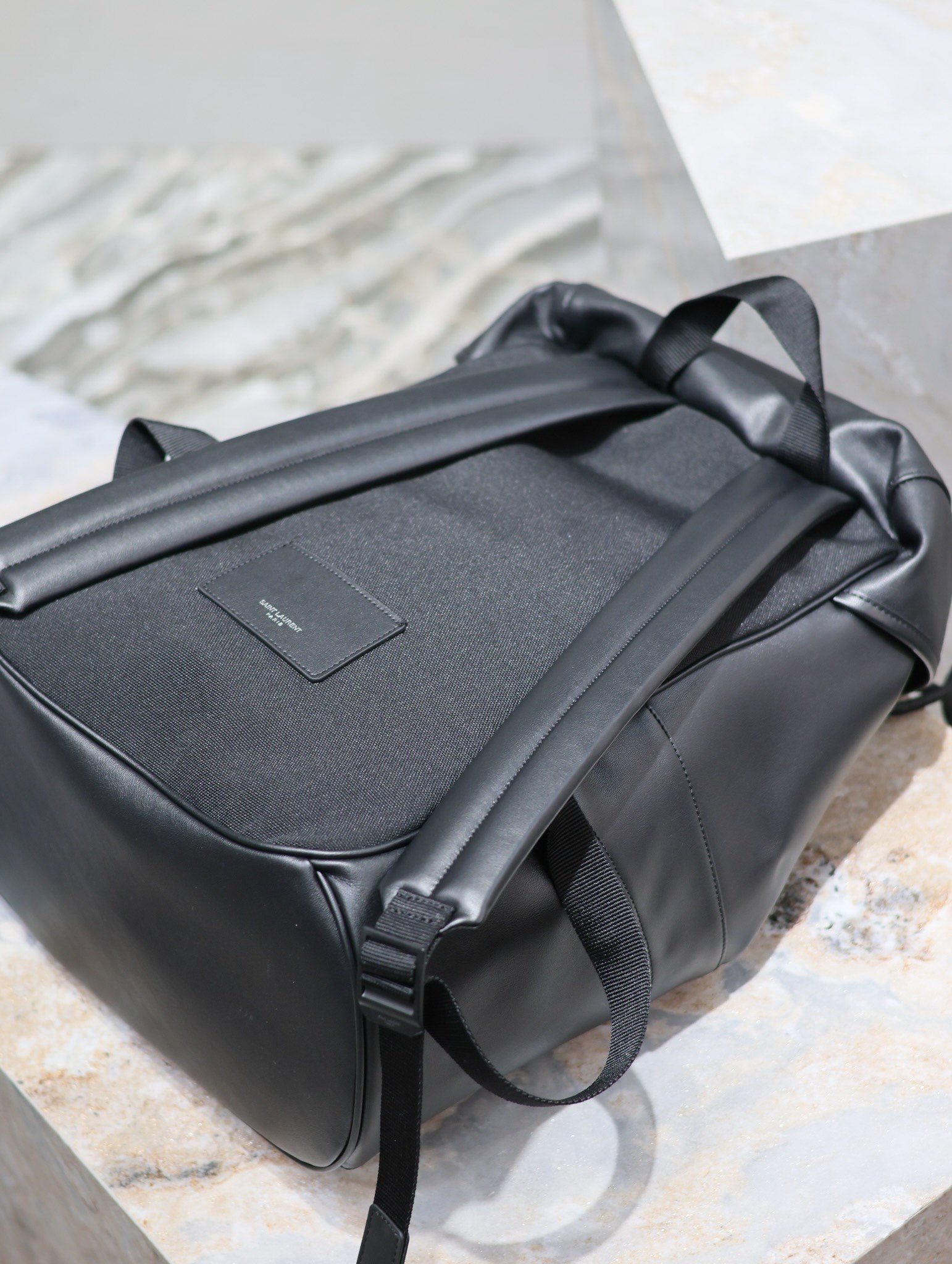 {Style No: K5UQFZUC} BACKPACK 45 IN BLACK CALFSKIN WITH EMBOSSED LOGO - Image 2