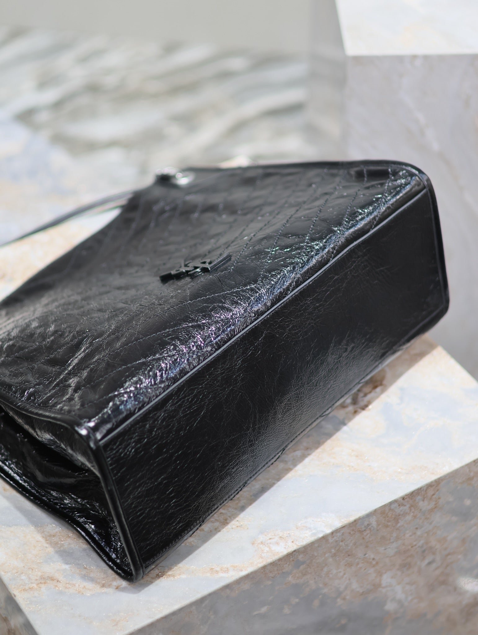 {Style No: SWW27WDI} NIKI SHOPPING BAG 39 IN BLACK CRUMPLED CALFSKIN SILVER HARDWARE - Image 8