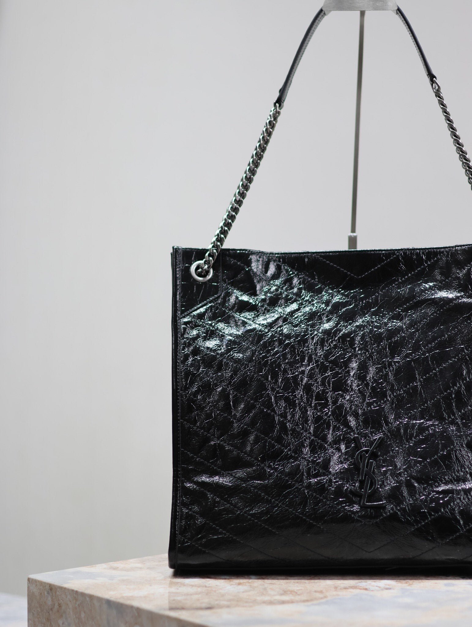 {Style No: SWW27WDI} NIKI SHOPPING BAG 39 IN BLACK CRUMPLED CALFSKIN SILVER HARDWARE - Image 9