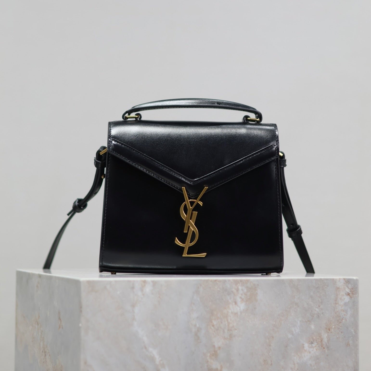 {Style No: 2QIKA8VU} CASSANDRA MINI TOP HANDLE BAG 20 IN BLACK SMOOTH LAMBSKIN GOLD HARDWARE