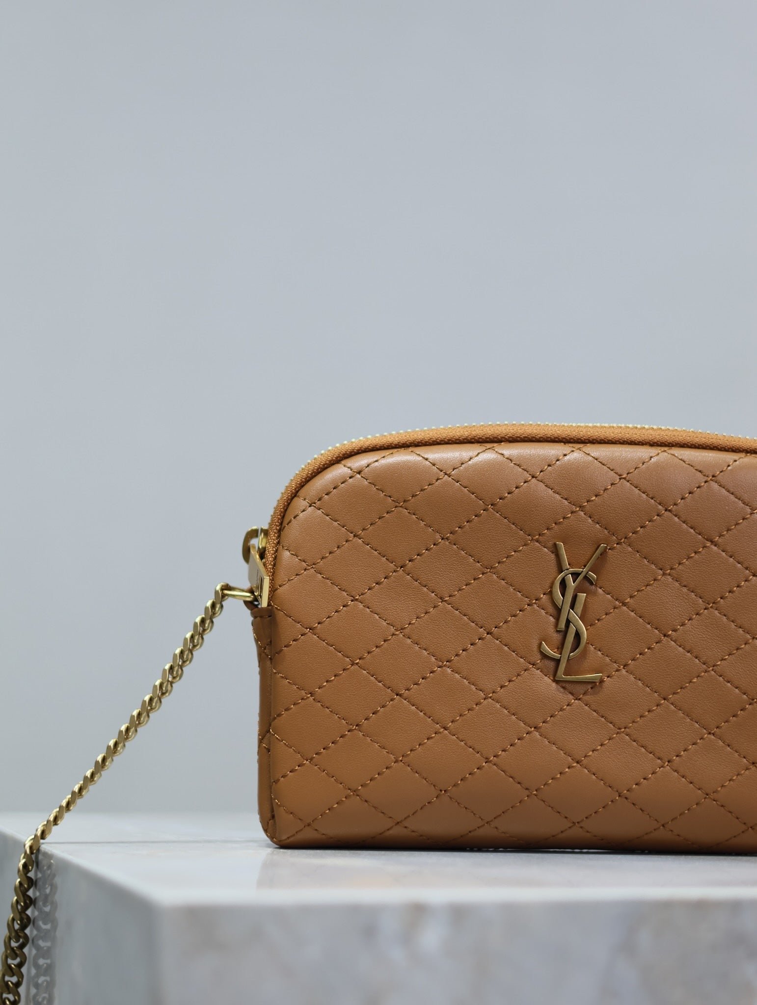{Style No: V64993OZ} GABY ZIPPED POUCH 19 IN CARAMEL BROWN QUILTED LAMBSKIN GOLD HARDWARE - Image 2