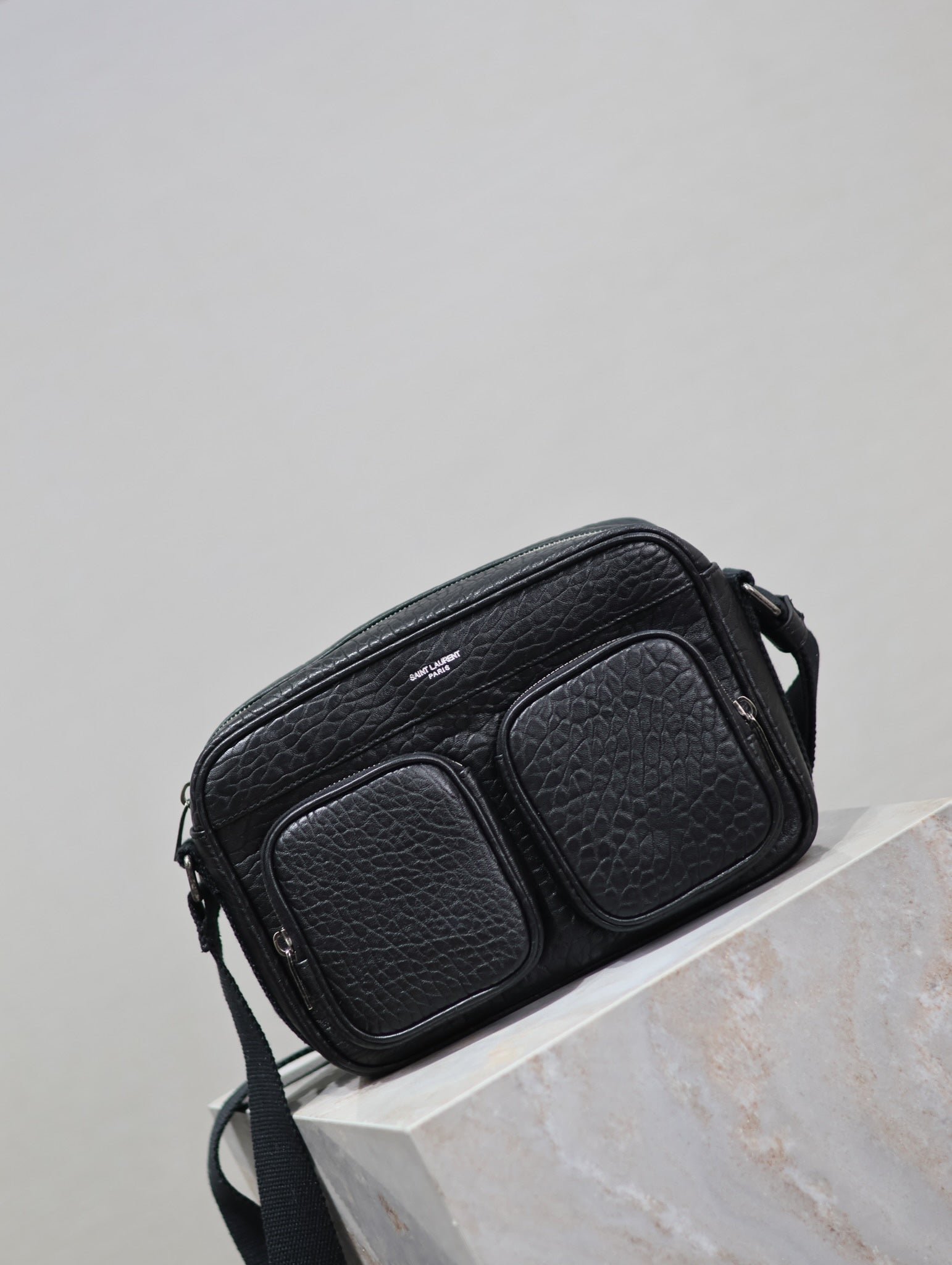 {Style No: 16M6RBQM} CITY CAMERA BAG 24 IN BLACK ELEPHANT PATTERN LAMBSKIN - Image 9