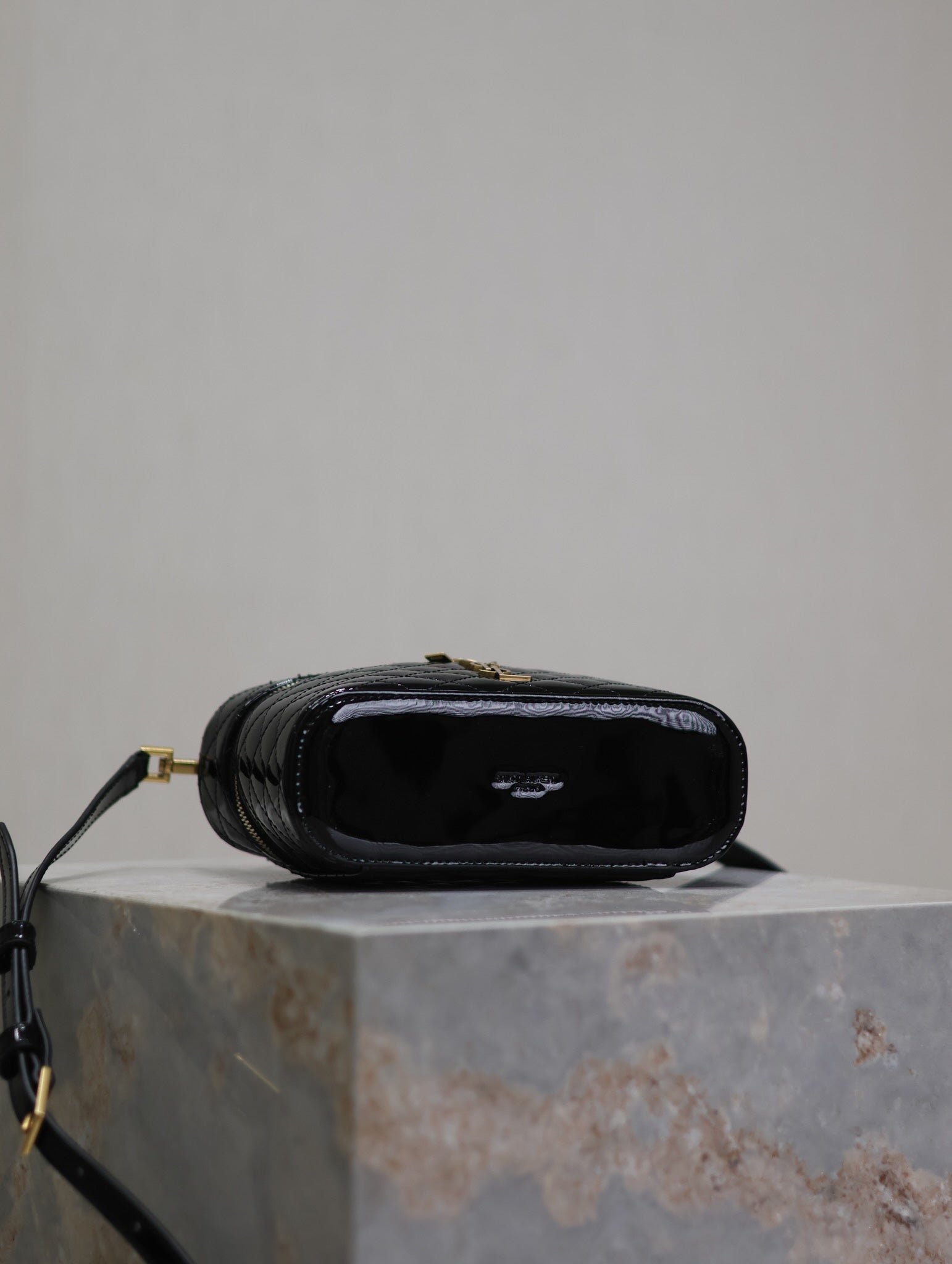 {Style No: AASL6KSE} GABY MINI VANITY 18 IN BLACK GLOSSY LAMBSKIN GOLD HARDWARE - Image 6
