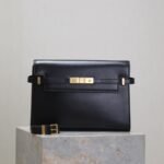 {Style No: 3VXMROZ4} MANHATTAN MEDIUM 29 IN BLACK SMOOTH CALFSKIN GOLD BUCKLE