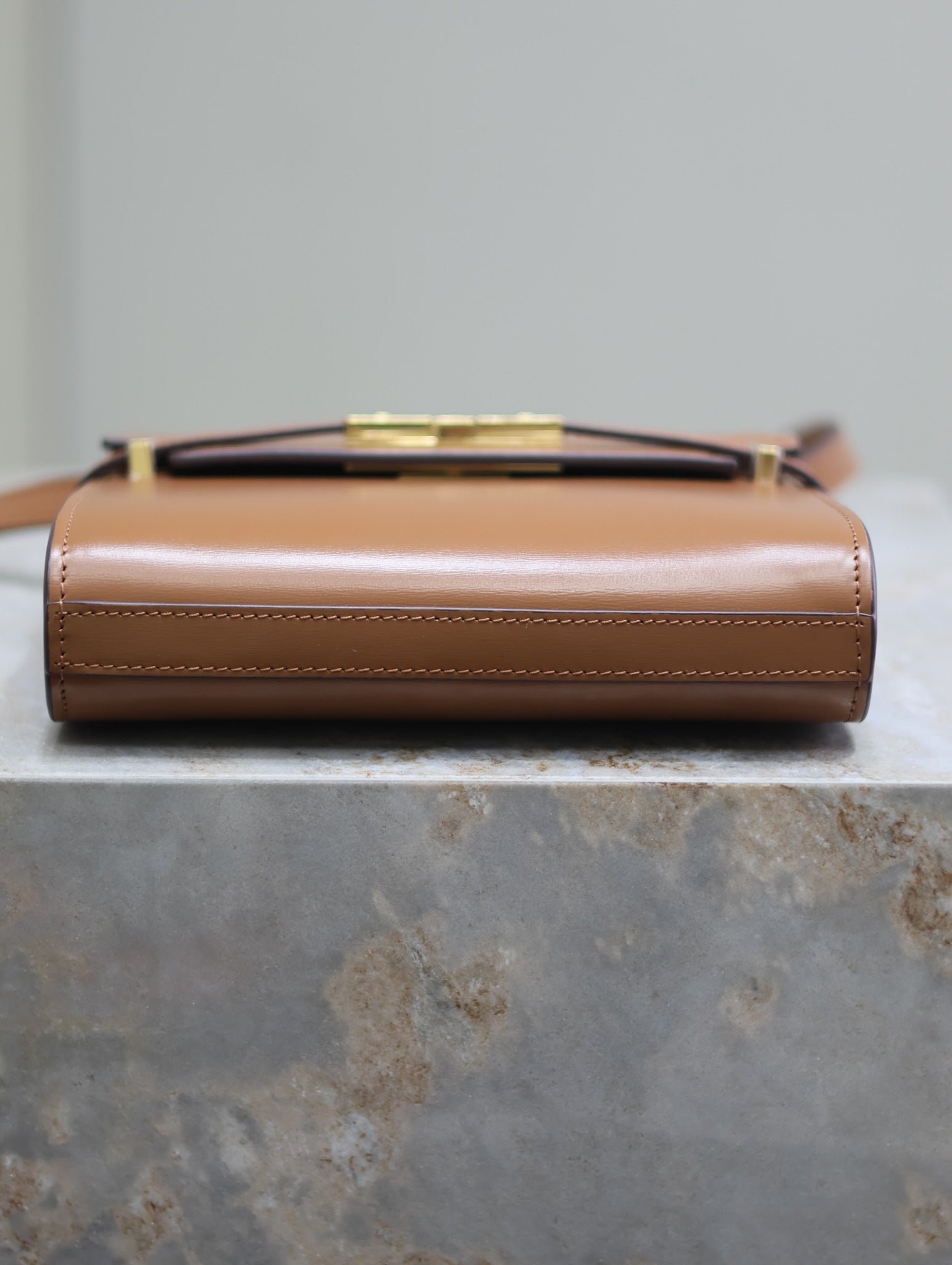 {Style No: UV52HBHQ} YSL 25S MINI MANHATTAN 19 IN BROWN CALFSKIN GOLD HARDWARE - Image 8