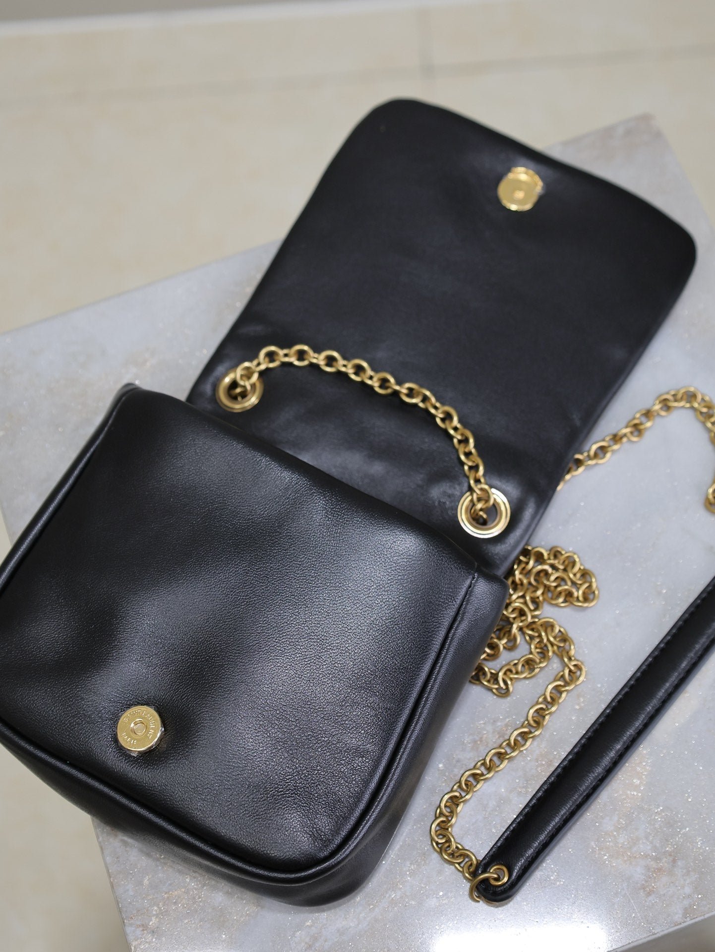{Style No: 4WSA1282} YSL 25S JAMIE CUBE 16 IN BLACK CALFSKIN - Image 8