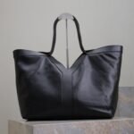 {Style No: 1WD8D5DV} TOTE BAG 50 IN BLACK CALFSKIN