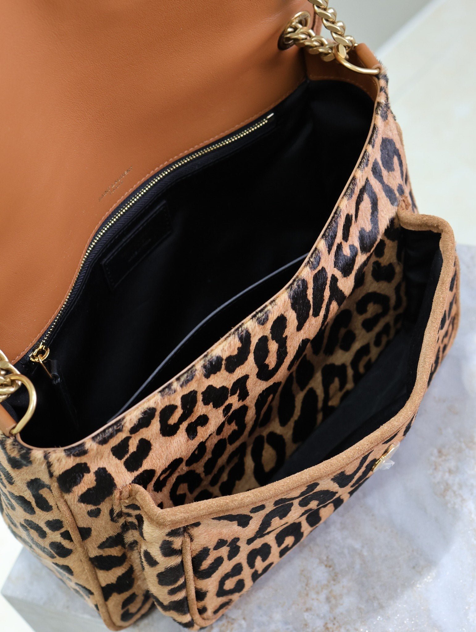 {Style No: 8XMR247B} NIKI MEDIUM 28 IN LEOPARD PRINT CALFSKIN AND BROWN SUEDE TRIM - Image 9