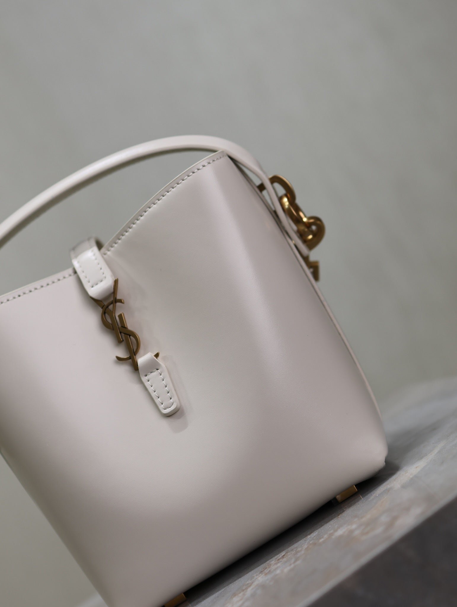 {Style No: 24BAN76U} YSL 25S LE 37 MINI 15 IN DUSTY GRAY CALFSKIN GOLD HARDWRE - Image 3