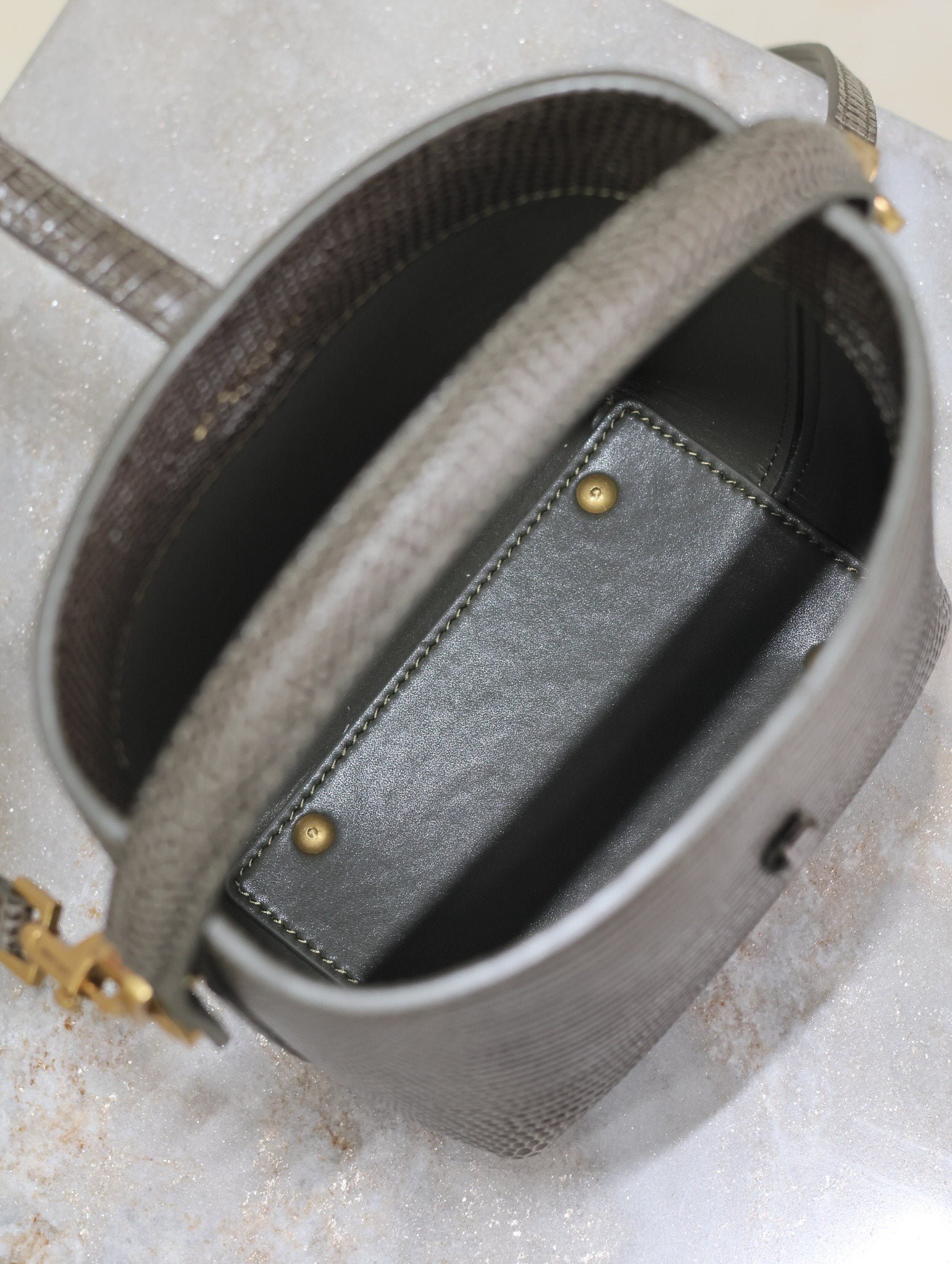 {Style No: VWI4PQ5K} YSL 25S LE 37 MINI 15 IN BROWN LIZARD PATTERN CALFSKIN GOLD HARDWARE - Image 5