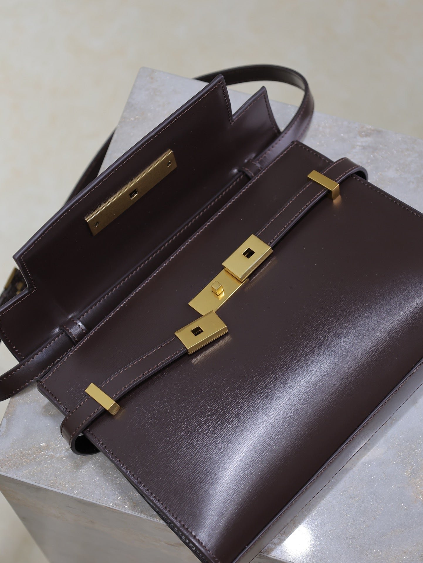 {Style No: KNA2UYS2} YSL 25S MANHATTAN SMALL 24 IN ROUGE CABERNET CALFSKIN GOLD HARDWRE - Image 7