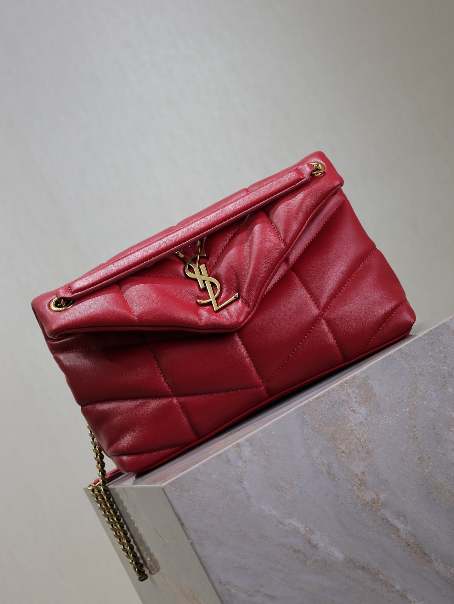 {Style No: 27BCX9WS} PUFFER SMALL 29 IN RED LAMBSKIN GOLD HARDWARE - Image 3