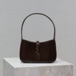 {Style No: S1NRMZD6} LE 5 À 7 MINI BAG 19 IN CHOCOLATE PATENT CALFSKIN GOLD LOGO