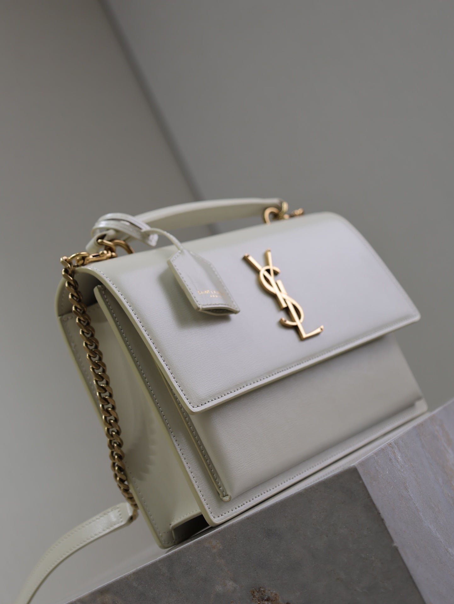 {Style No: ASTWAYRD} YSL 25S SUNSET MM 25 IN IVORY CALFSKIN GOLD HARDWARE - Image 4