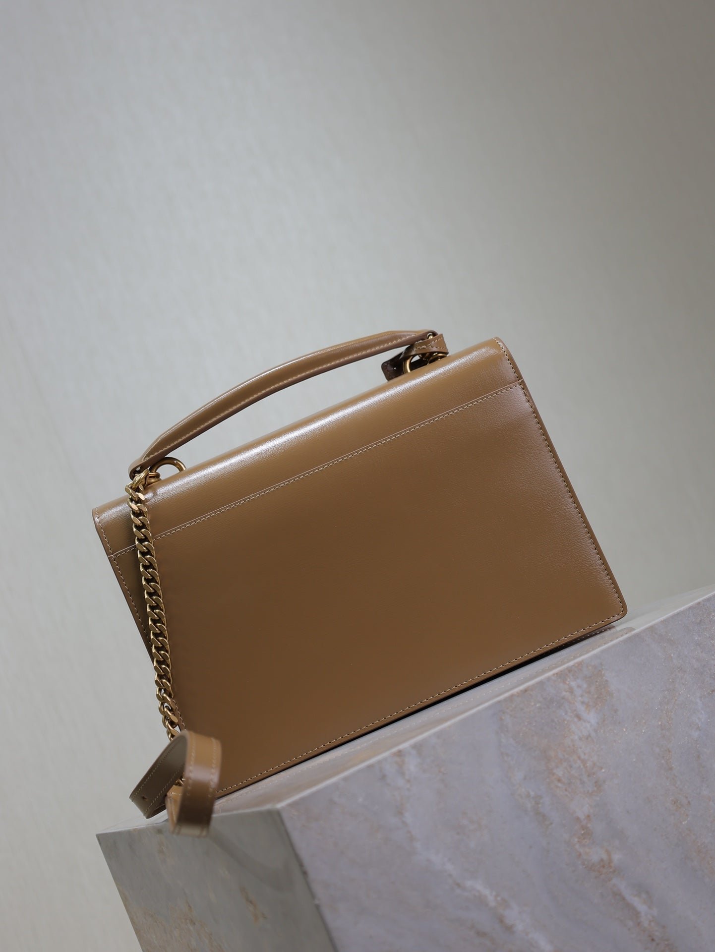 {Style No: XLM3XF1R} YSL 25S SUNSET MM 25 IN FOX CALFSKIN GOLD HARDWARE - Image 2