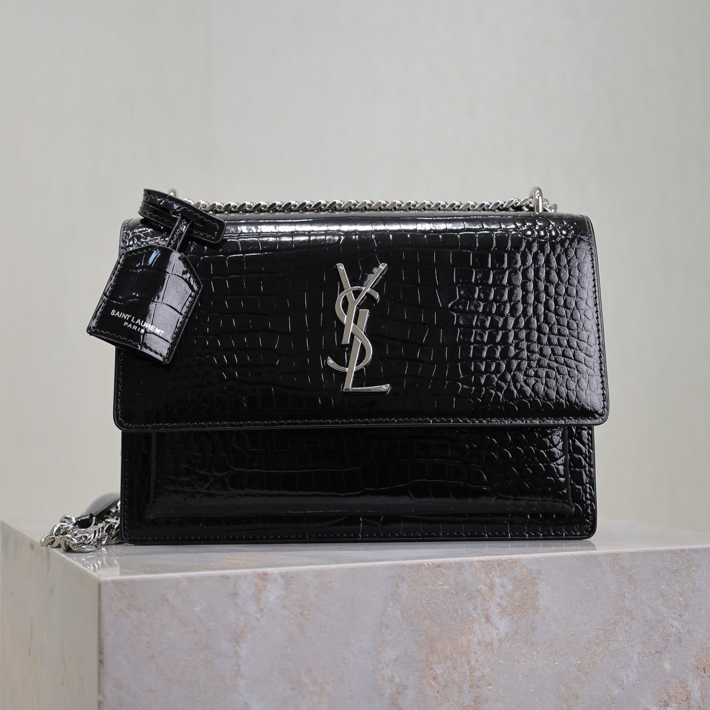 {Style No: TFC5U2GR} YSL 25S SUNSET MEDIUM 22 IN BLACK CROCODILE-EMBOSSED SHINY CALFSKIN SILVER HARDWARE