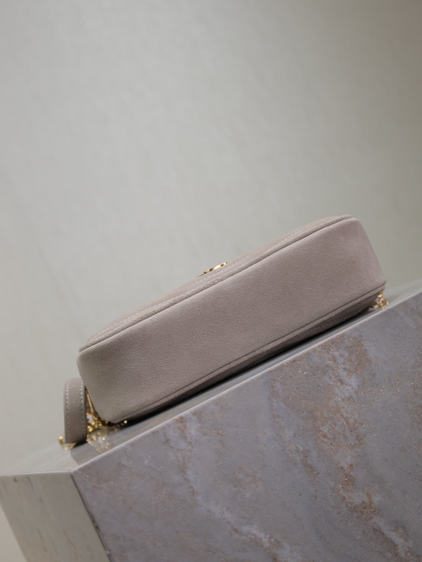 {Style No: 3OGR6DKK} LOU MINI CAMERA BAG 18 IN SILVER PINK SUEDE GOLD HARDWARE - Image 9