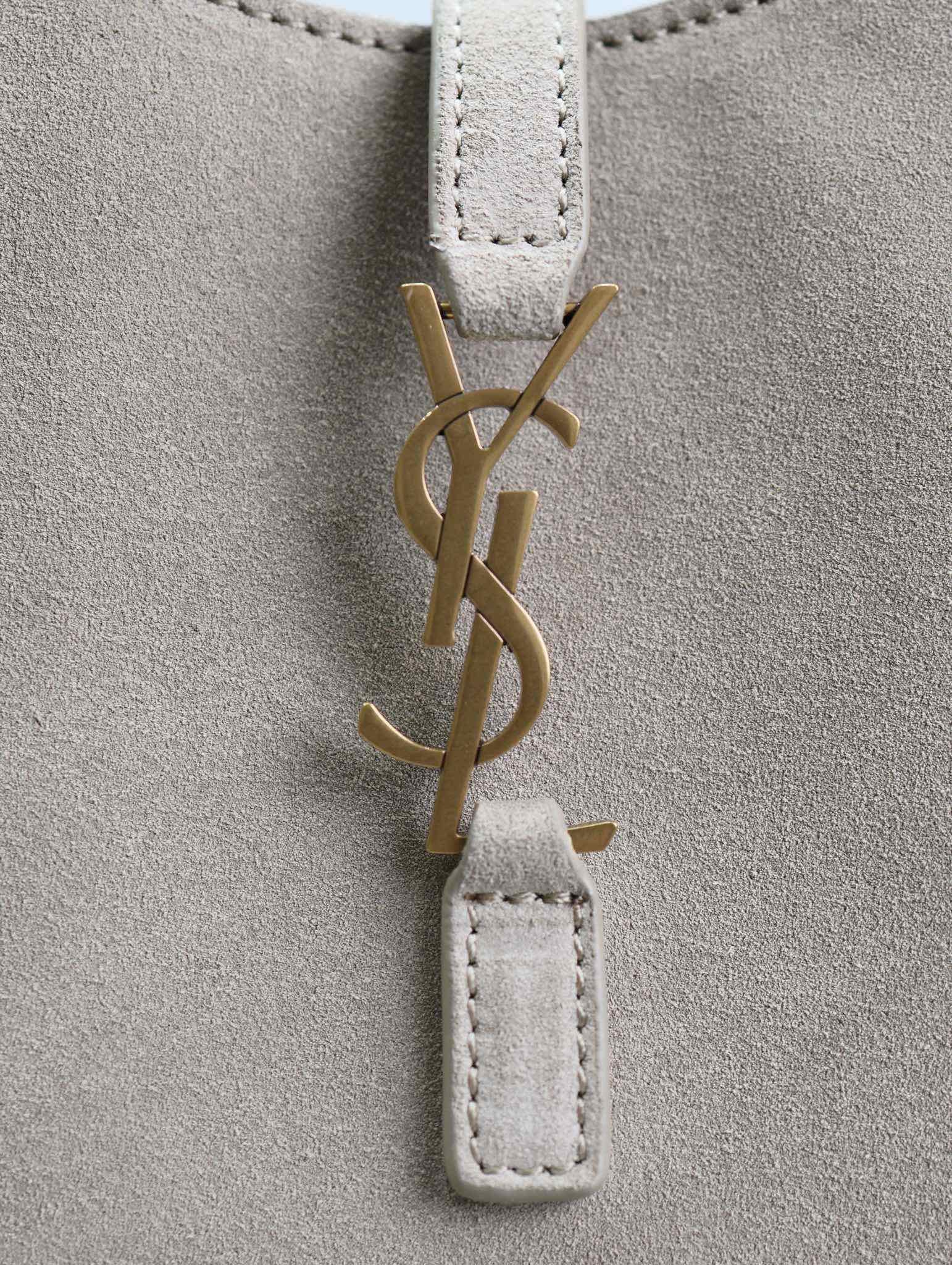 {Style No: I943DTA8} LE 5 À 7 HOBO MINI BAG 18 IN LIGHT BROWN SUEDE COPPER HARDWARE - Image 3