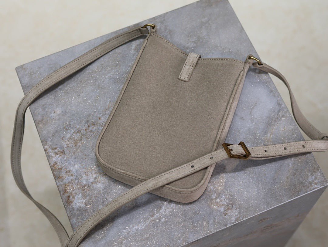 {Style No: I943DTA8} LE 5 À 7 HOBO MINI BAG 18 IN LIGHT BROWN SUEDE COPPER HARDWARE - Image 8