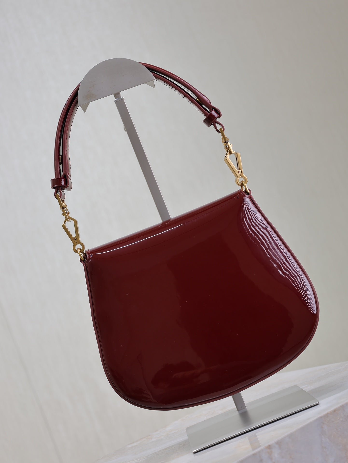 {Style No: 2UW5O3PR} VOLTAIRE SADDLE BAG 21 IN BORDEAUX RED PATENT CALFSKIN - Image 3