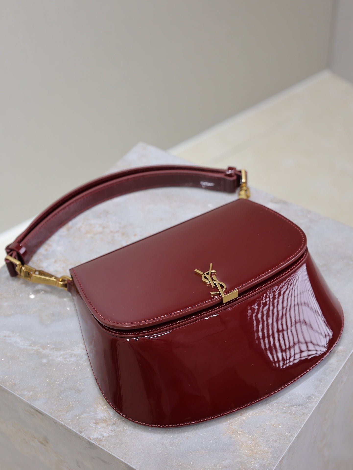 {Style No: 2UW5O3PR} VOLTAIRE SADDLE BAG 21 IN BORDEAUX RED PATENT CALFSKIN - Image 2