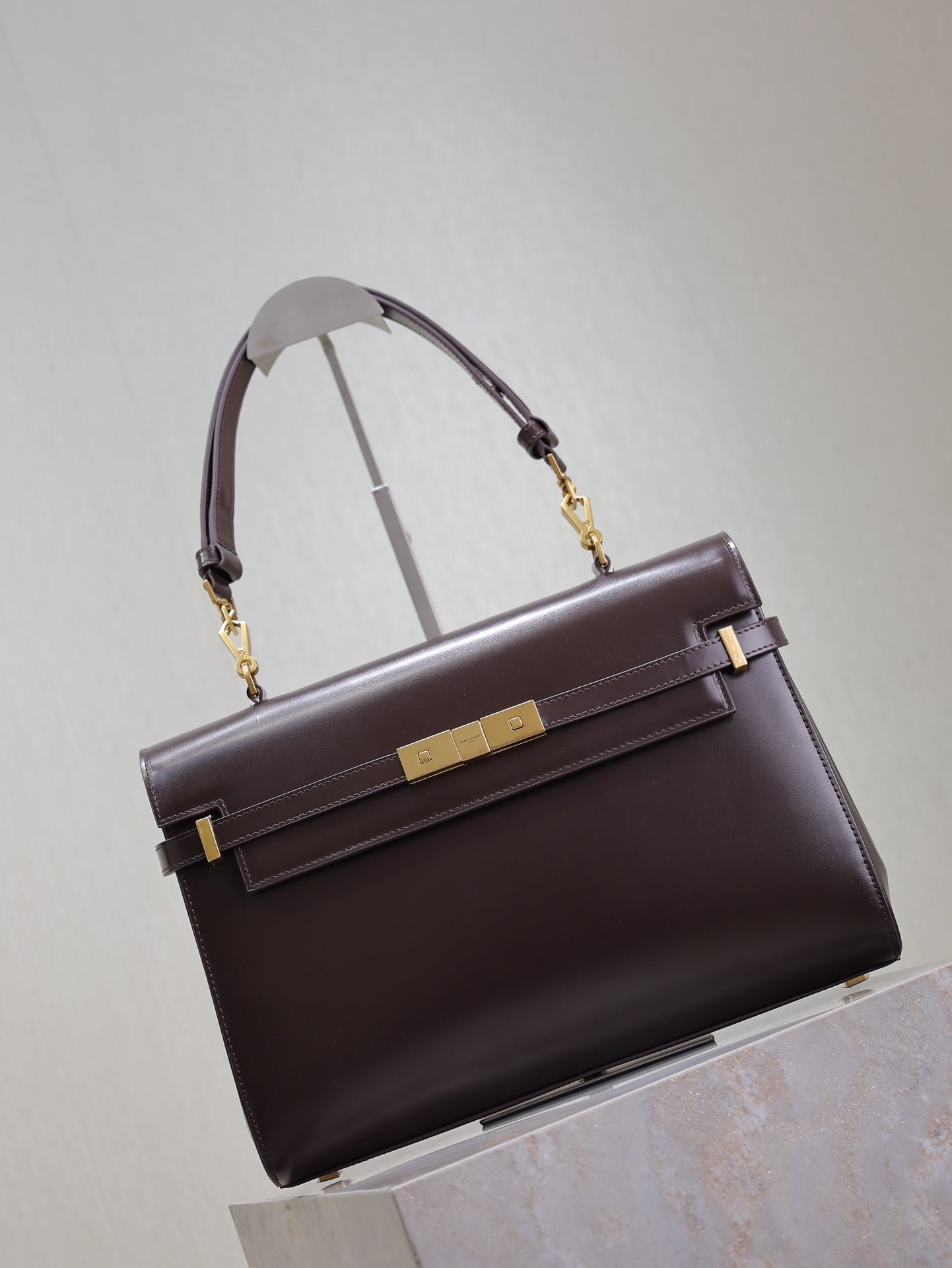 {Style No: 1NBTD4RH} MANHATTAN TOP HANDLE BAG 32 IN BRUNETTE BROWN CALFSKIN - Image 6