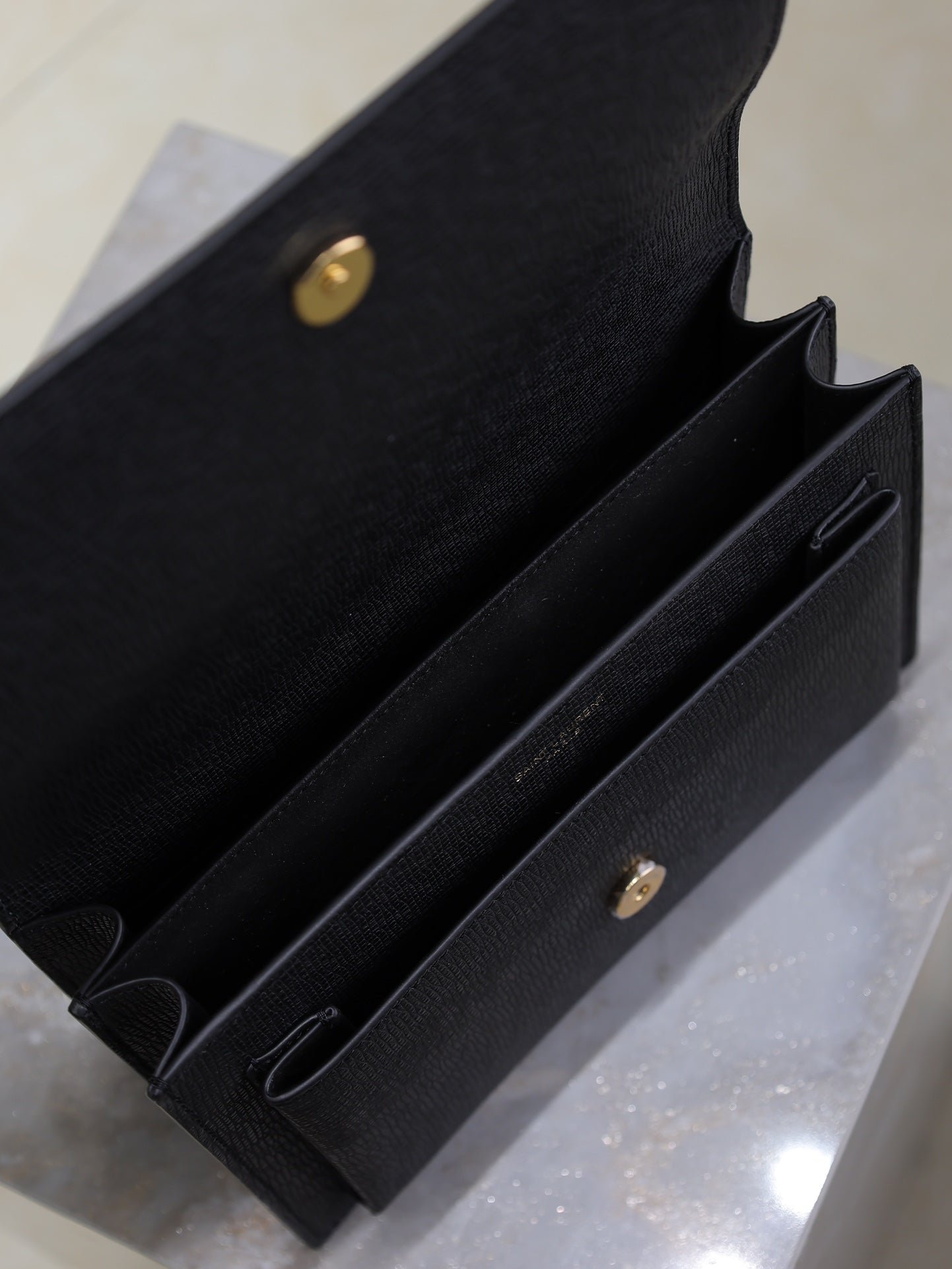 {Style No: 264P32XT} YSL 25S SUNSET MEDIUM 22 IN BLACK GRAINED CALFSKIN GOLD HARDWARE - Image 5