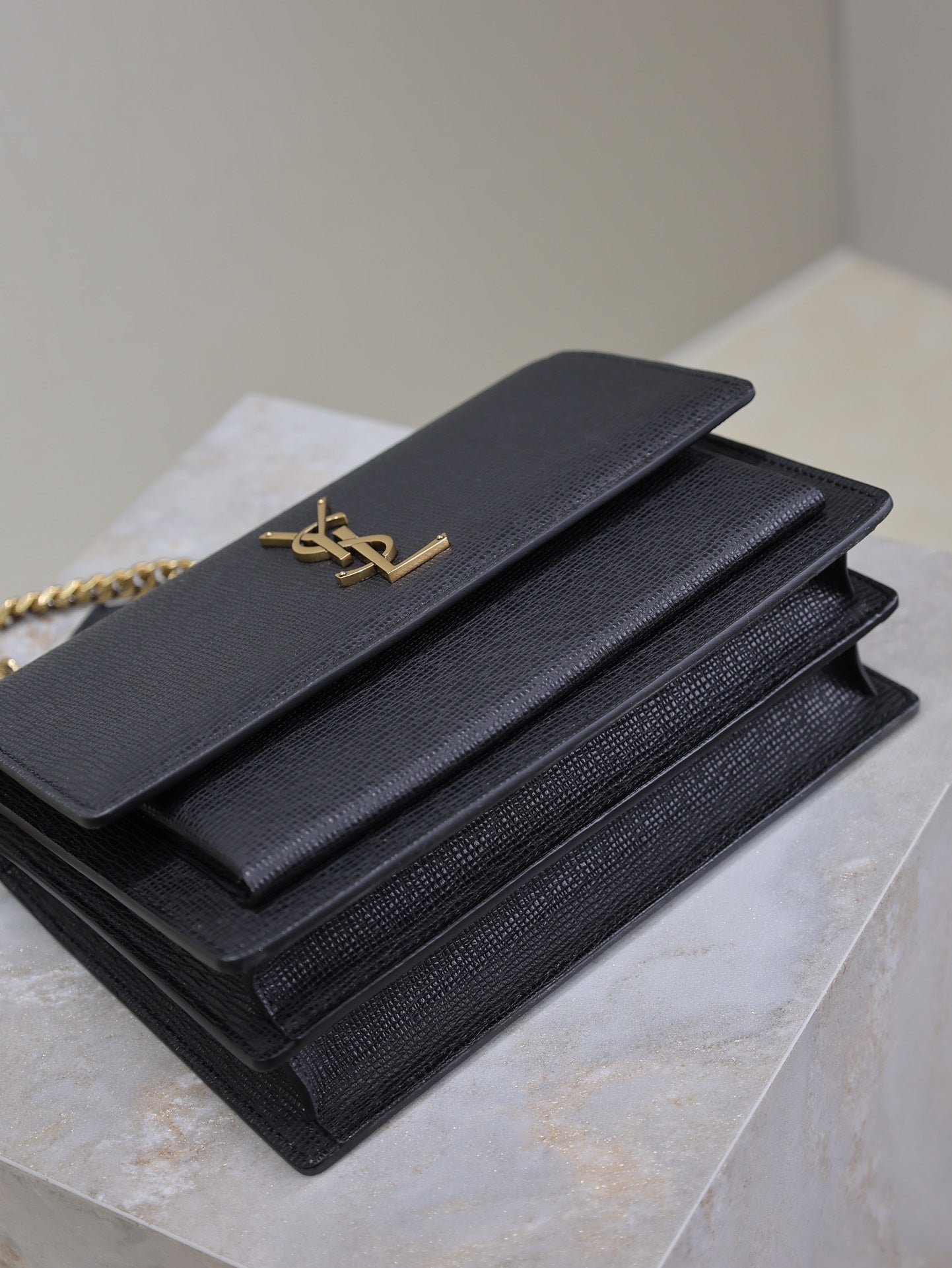 {Style No: 264P32XT} YSL 25S SUNSET MEDIUM 22 IN BLACK GRAINED CALFSKIN GOLD HARDWARE - Image 9