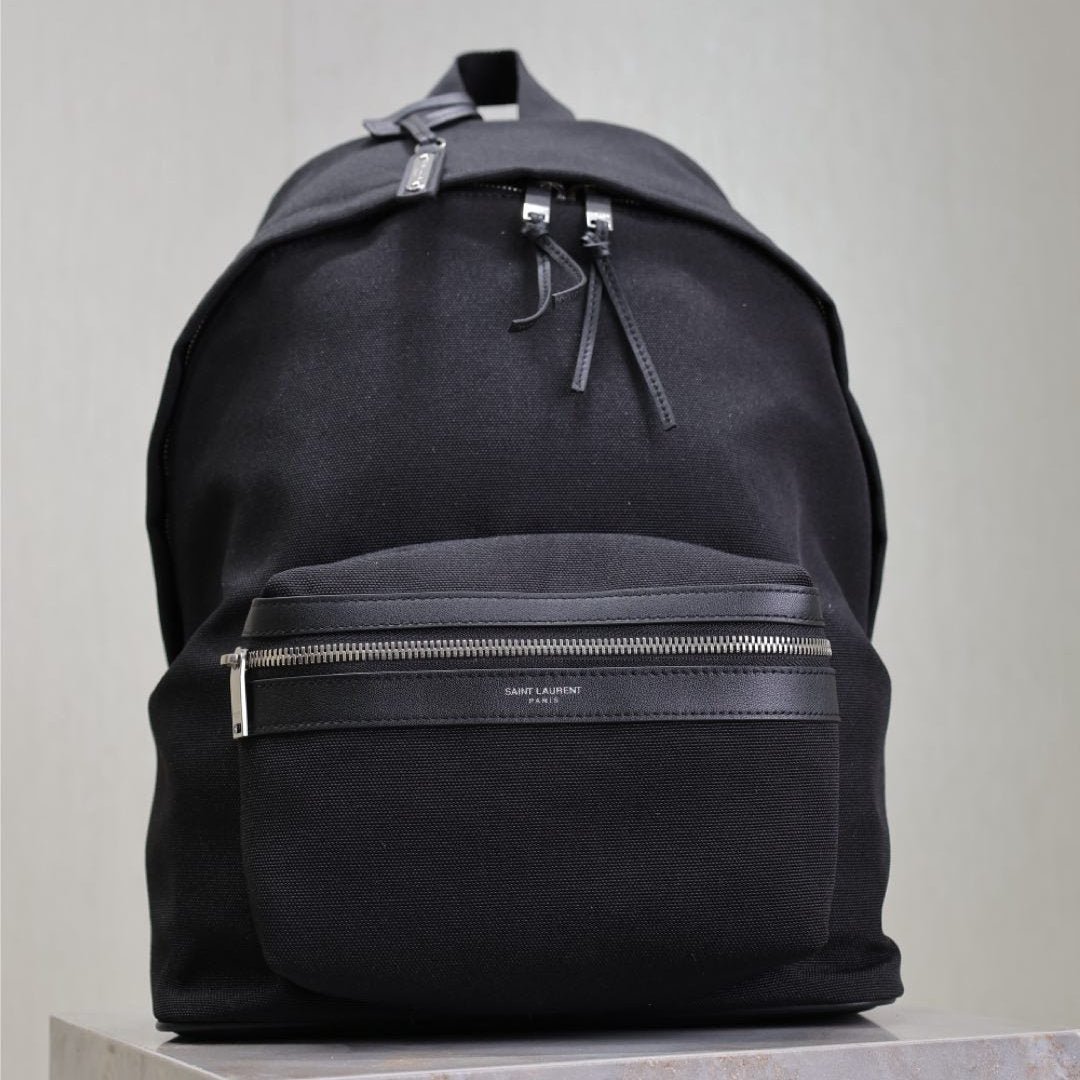 {Style No: KX3RDEC5} CITY BACKPACK 35 IN BLACK CANVAS