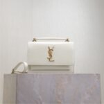 {Style No: YK334PYA} SUNSET SMALL BAG 19 IN WHITE CALFSKIN GOLD HARDWARE