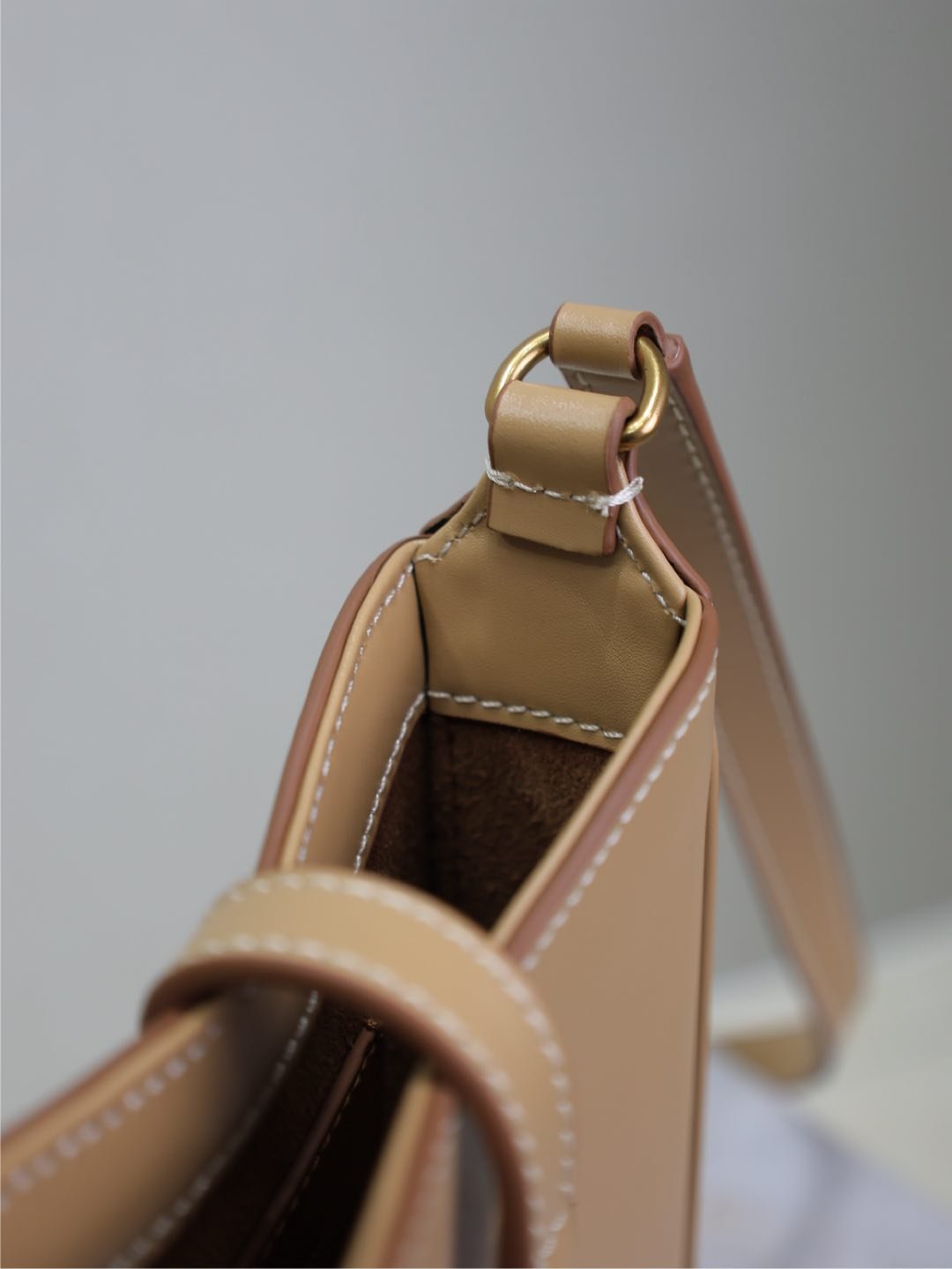{Style No: LGSR8JT8} LE 5 À 7 PHONE BAG 18 IN CIDER BROWN CALFSKIN - Image 6