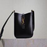 {Style No: 2A6HZB2W} LE 5 À 7 PHONE BAG 18 IN BLACK CALFSKIN