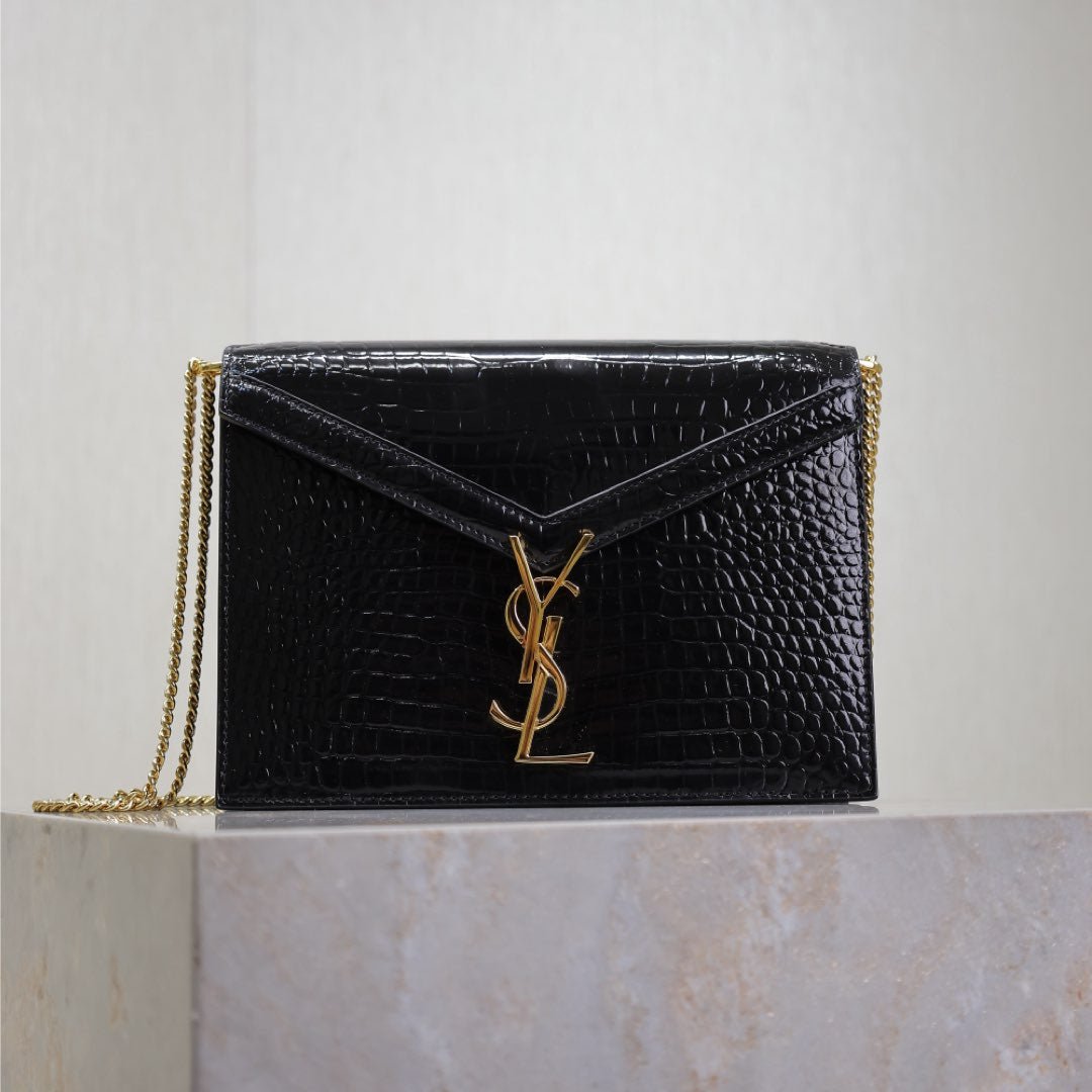 {Style No: FSNO7IDE} CASSANDRA CHAIN BAG 22 IN BLACK CROCODILE PATTERN CALFSKIN GOLD HARDWARE