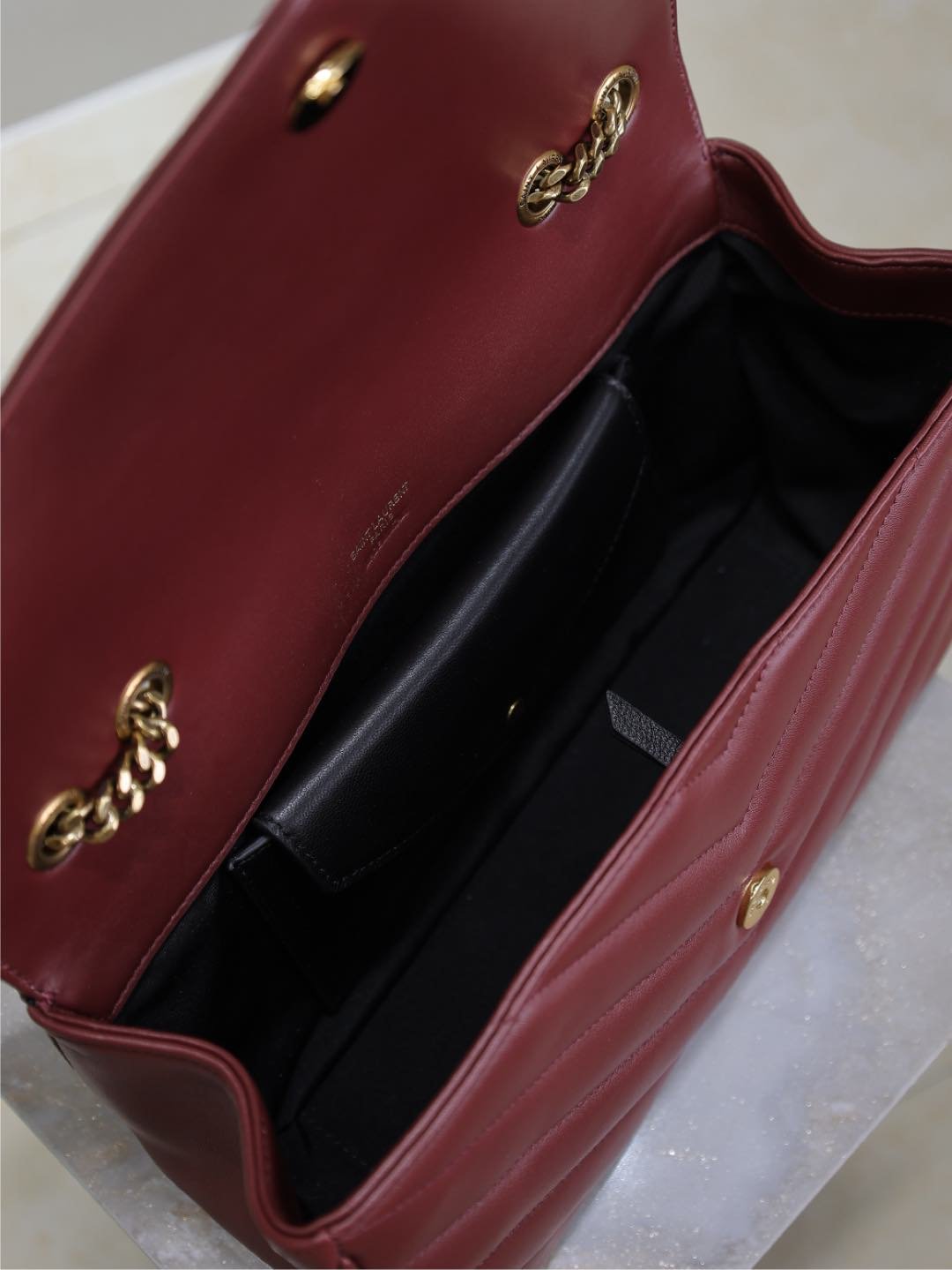 {Style No: 9S5I4AOC} LOULOU MEDIUM 29 IN BURGUNDY RED SHEEPSKIN GOLD HARDWARE - Image 7