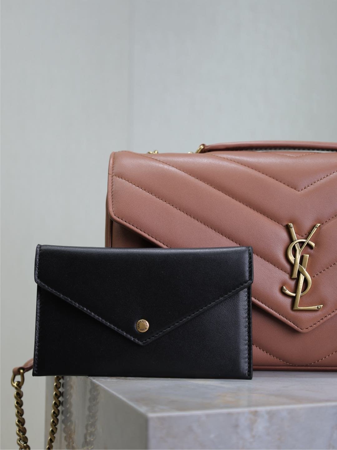 {Style No: OI6NXXBG} LOULOU MEDIUM 29 IN SALMON PINK SHEEPSKIN GOLD HARDWARE - Image 7