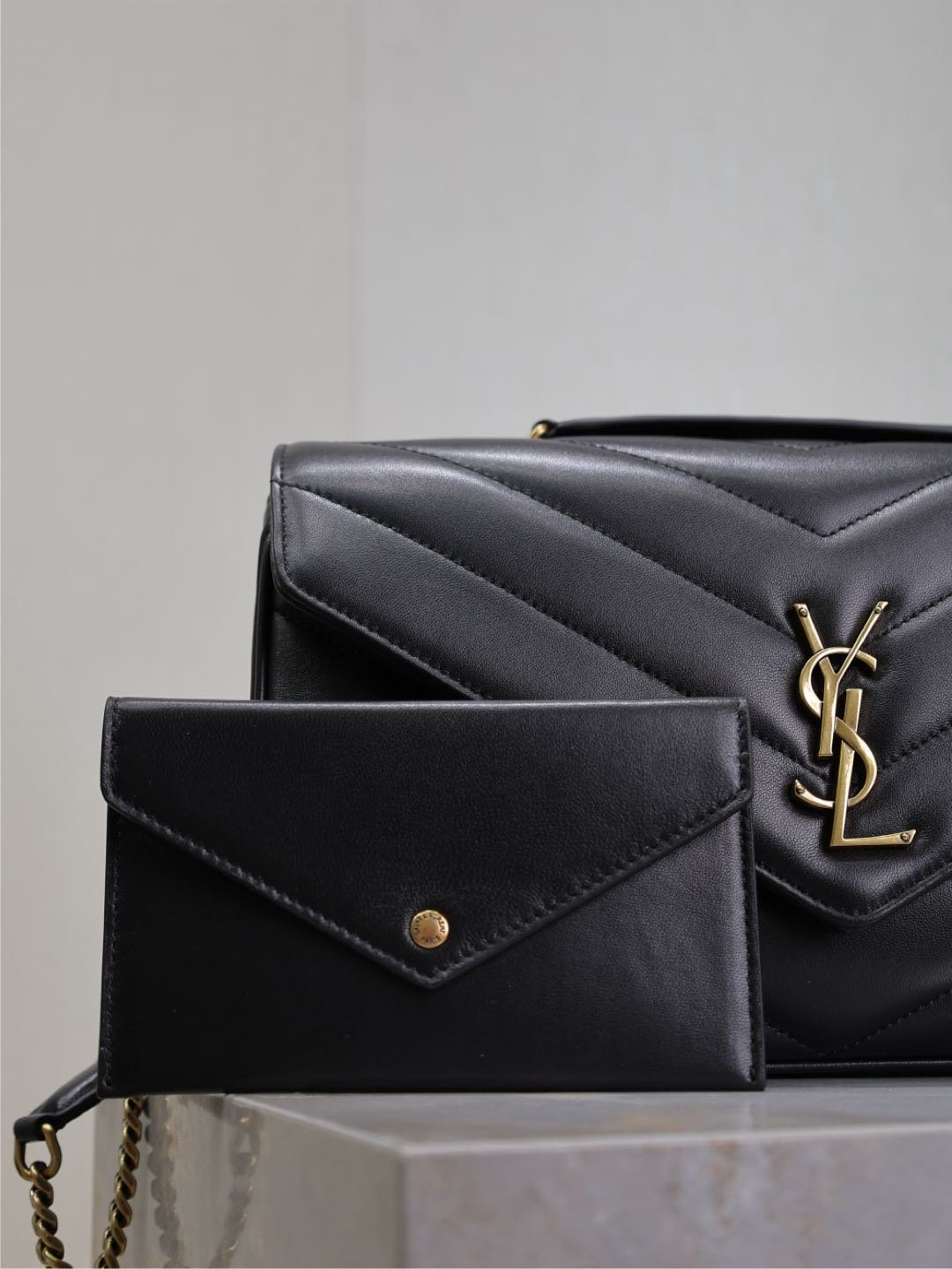 {Style No: AHC6EBGA} LOULOU MEDIUM 29 IN BLACK SHEEPSKIN GOLD HARDWARE - Image 9