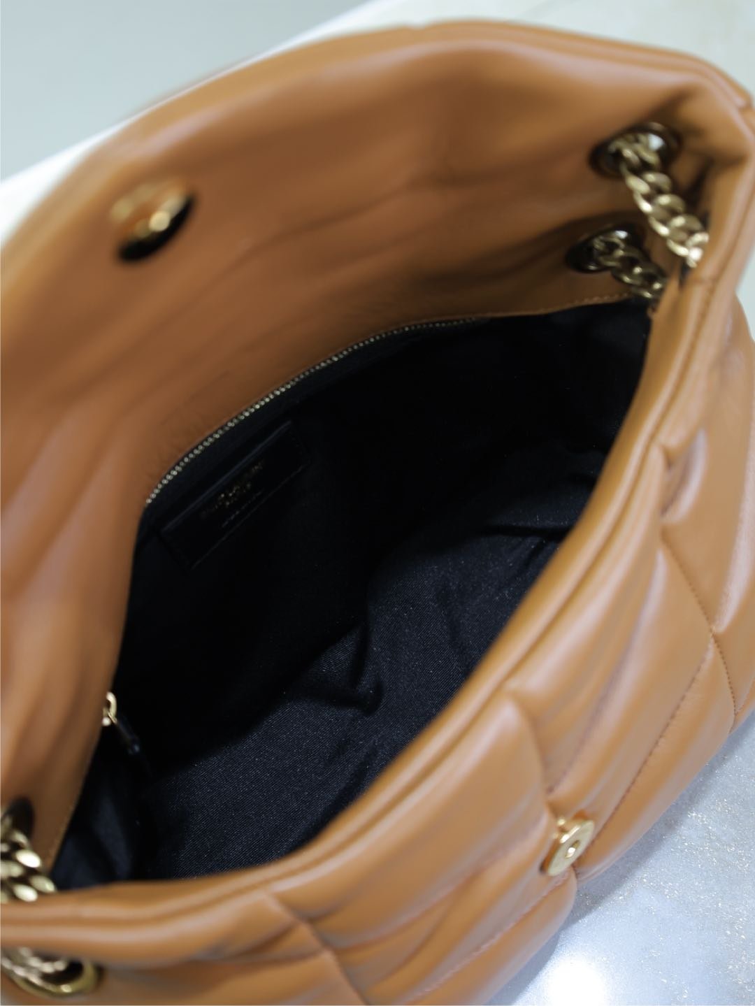 {Style No: W31DMRCS} YSL 25S LOULOU PUFFER MM 29 IN CARAMEL CALFSKIN GOLD HARDWARE - Image 5