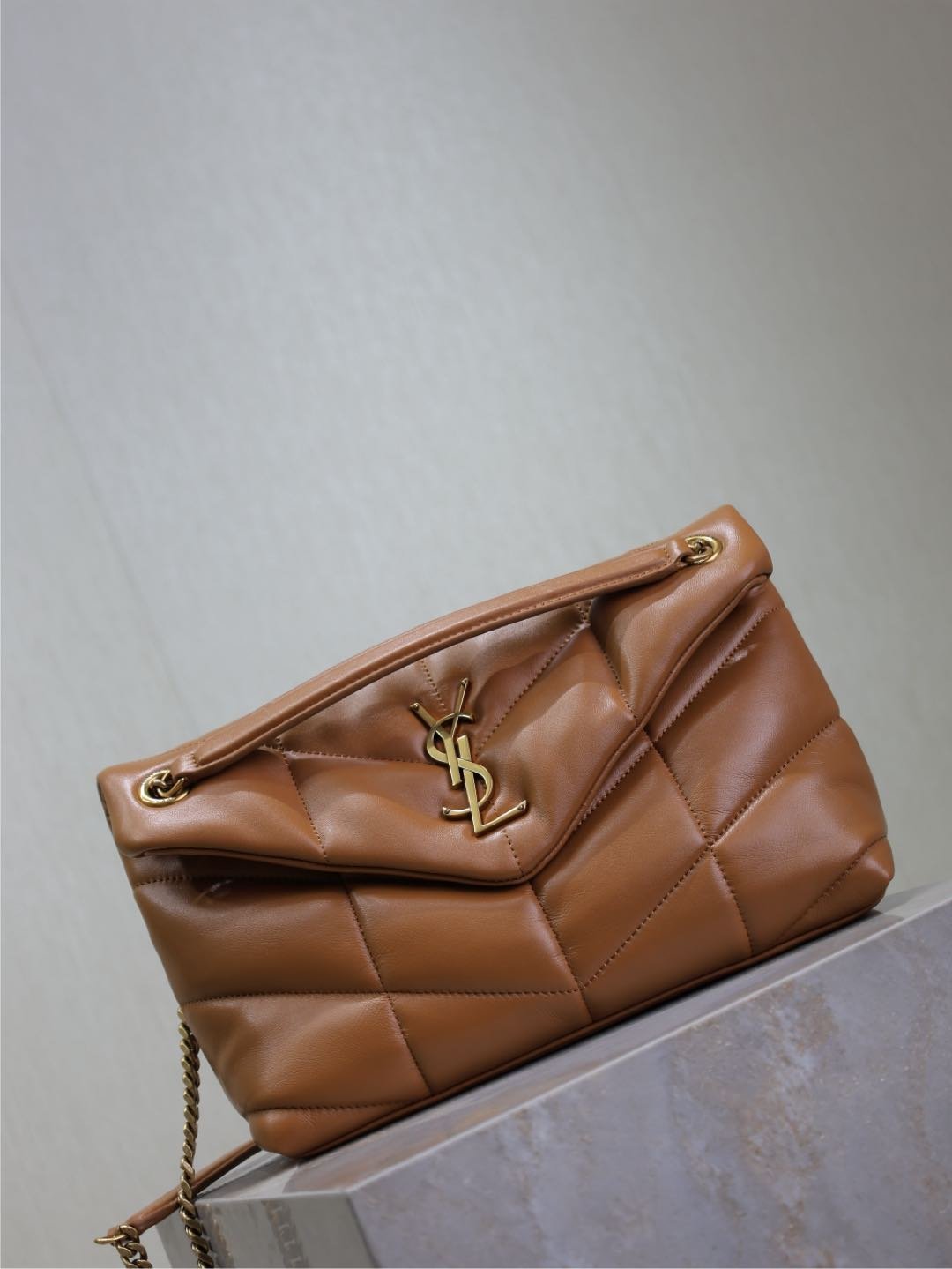 {Style No: W31DMRCS} YSL 25S LOULOU PUFFER MM 29 IN CARAMEL CALFSKIN GOLD HARDWARE - Image 7