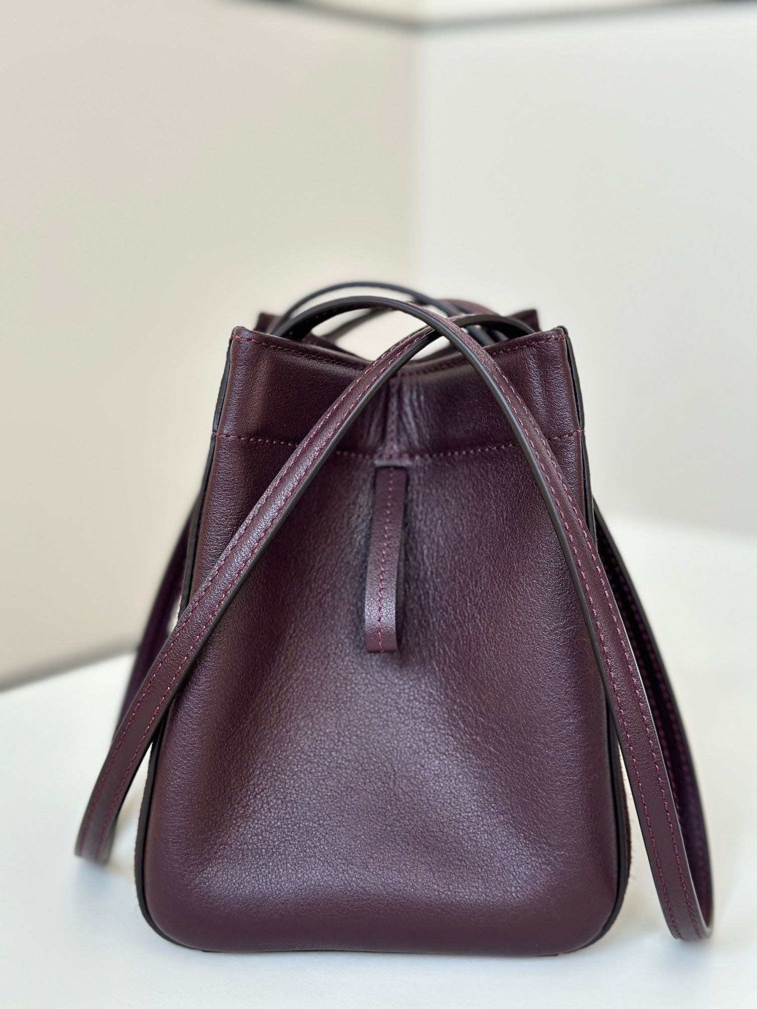 {Style No: L8BKZVAN} ORIGAMI MINI 19 IN WINE RED LAMBSKIN AND SUEDE - Image 3